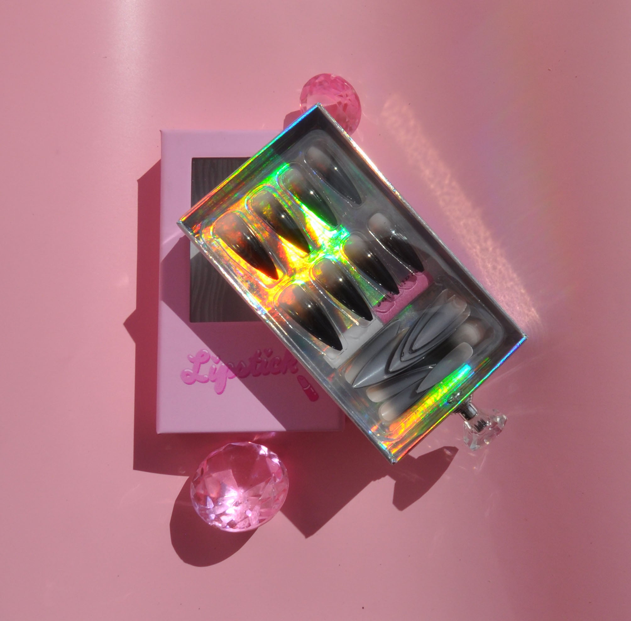 LUXURY PRESS ON NAILS