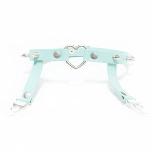 SPIKED HEART GARTER