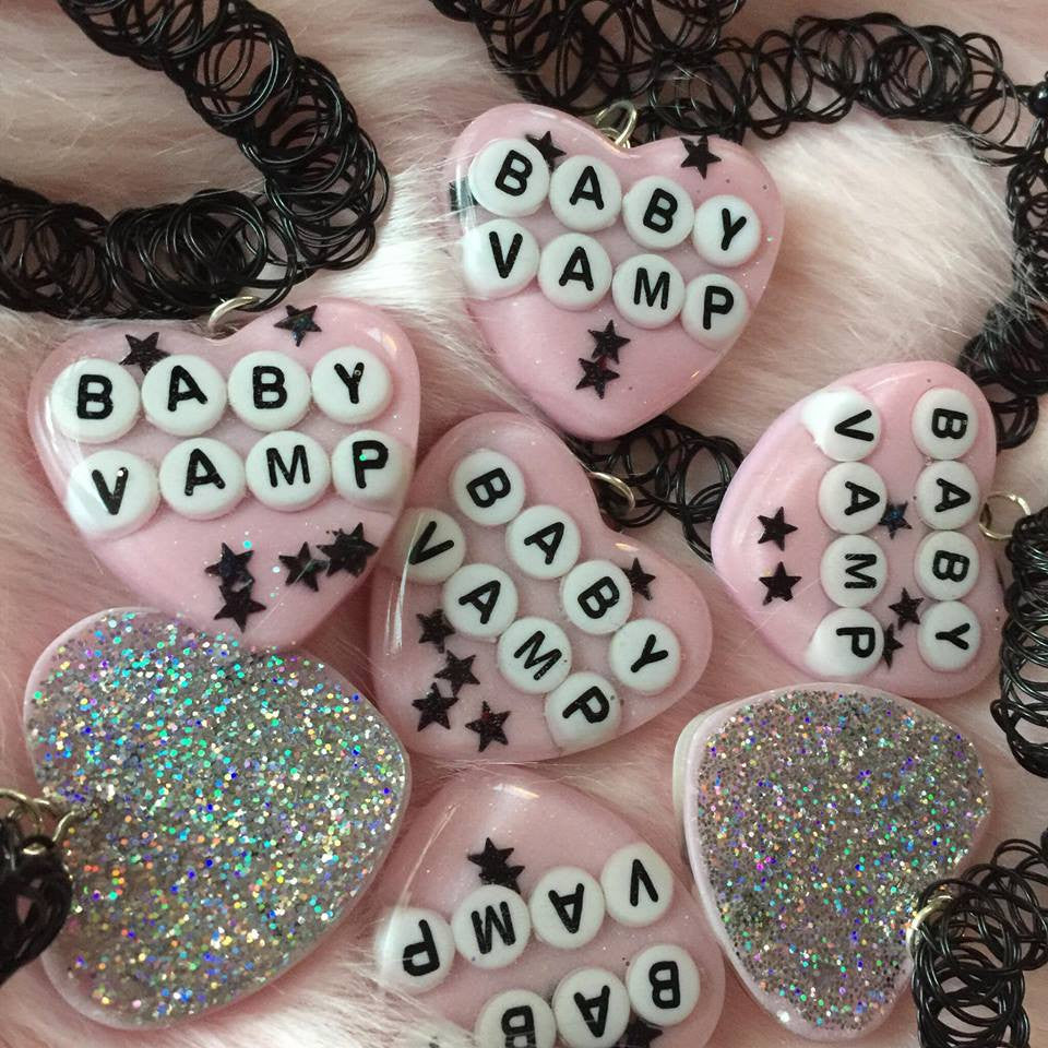 BABY VAMP CHOKERS