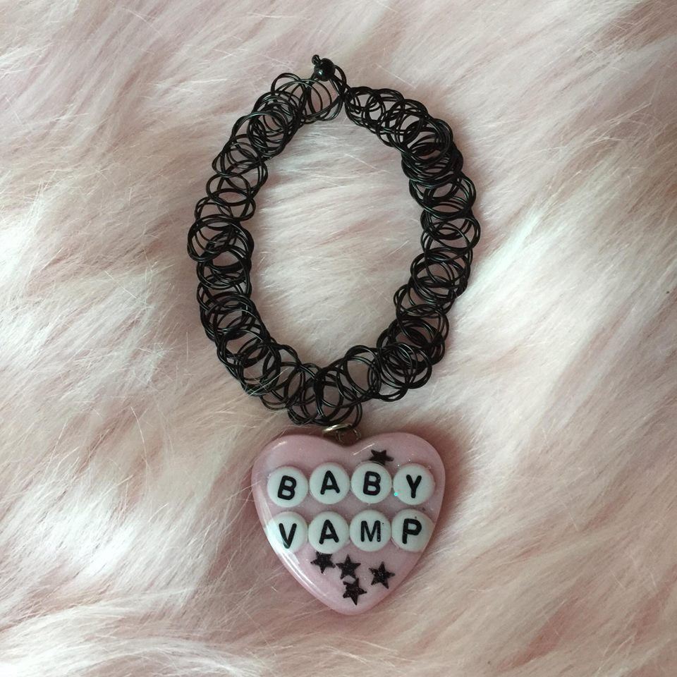 BABY VAMP CHOKERS