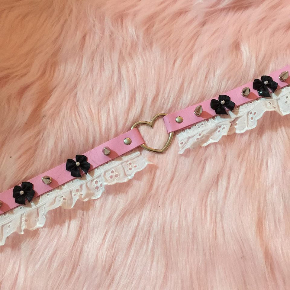 BABYDOLL BONDAGE CHOKERS