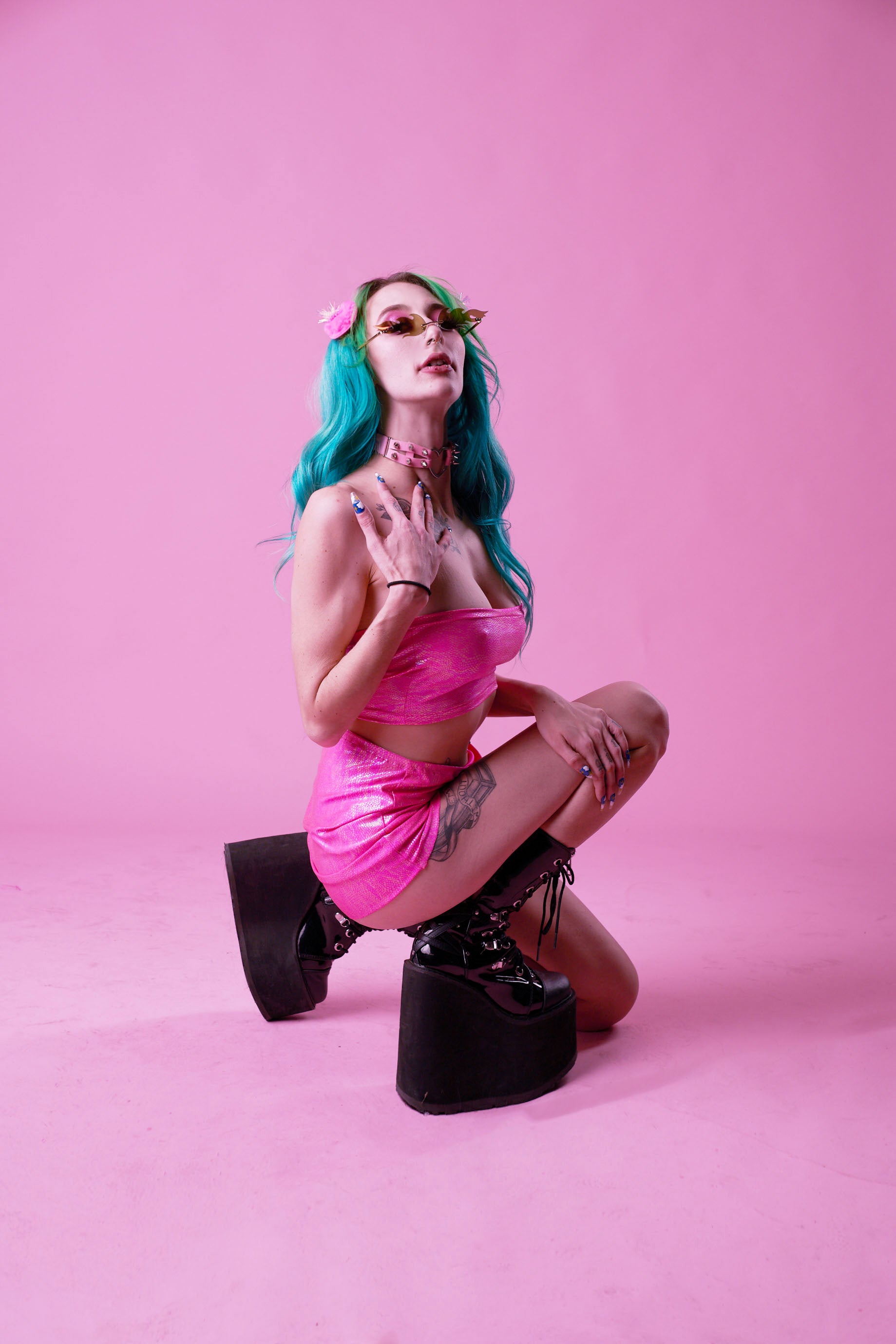 HOT PINK HOLO SNAKE SET
