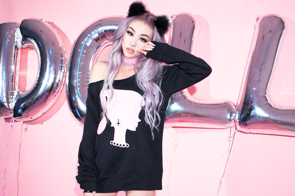 2015 DOLLCULT SWEATER