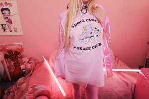 DOLL CULT SKATE CLUB | TEE