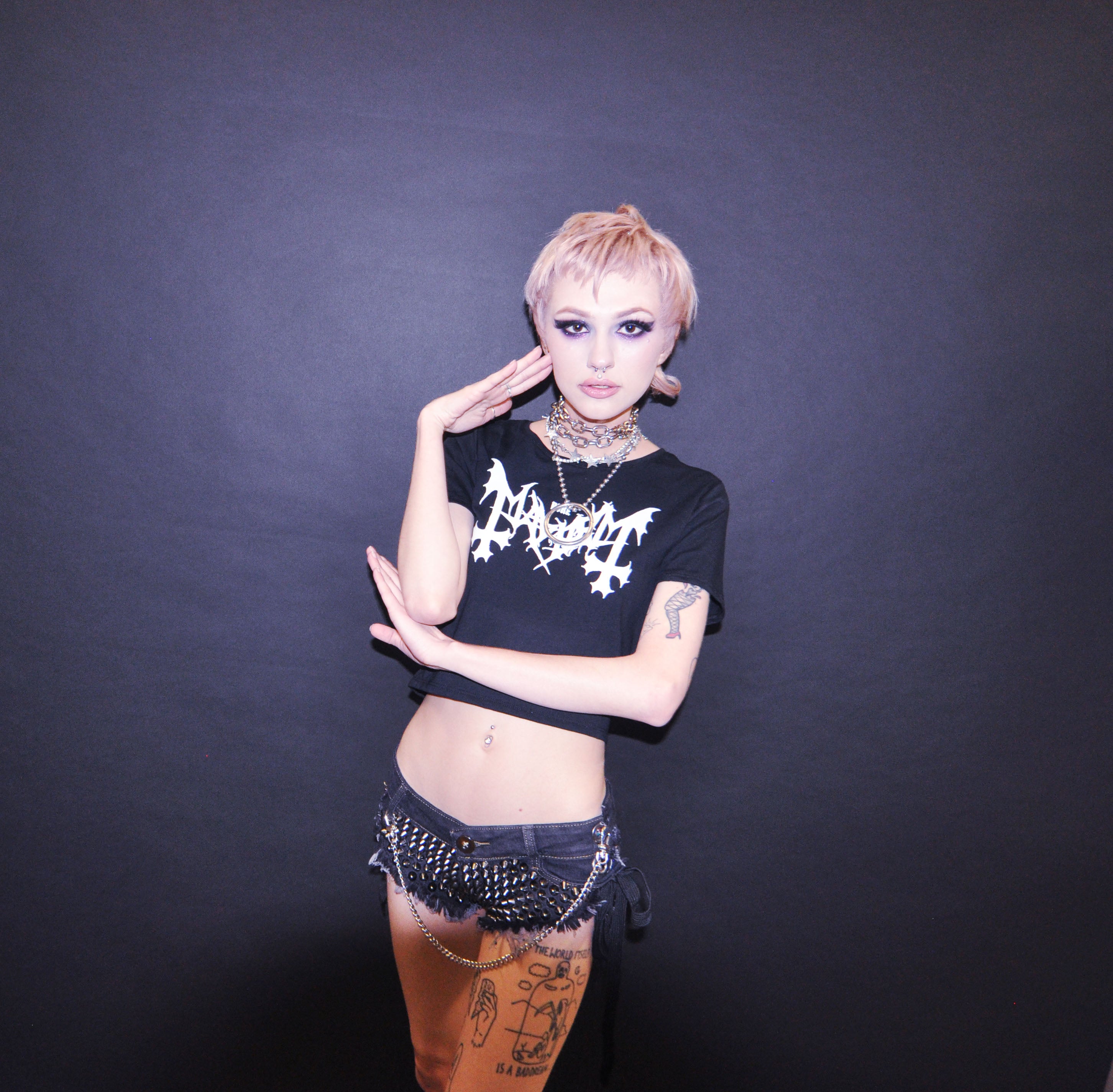 MAYHEM GLITTER CROPTOP