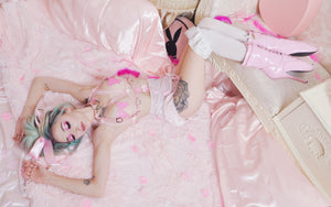 BOW PASTIES