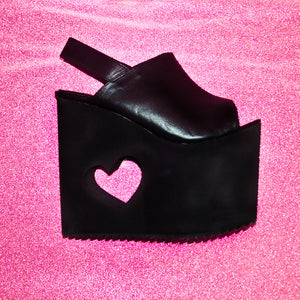 Y. R. U. "HEART EYEZ" PLATFORMS BLACK