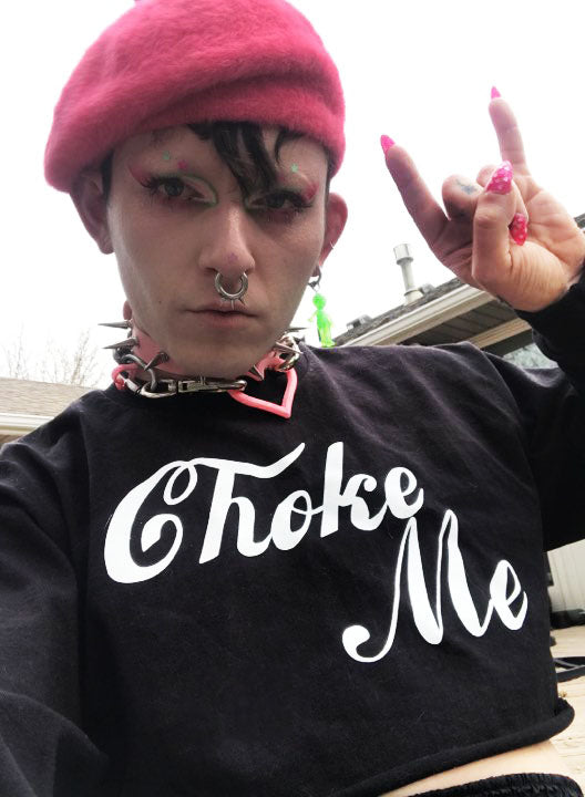Choke Me cropped longsleeve