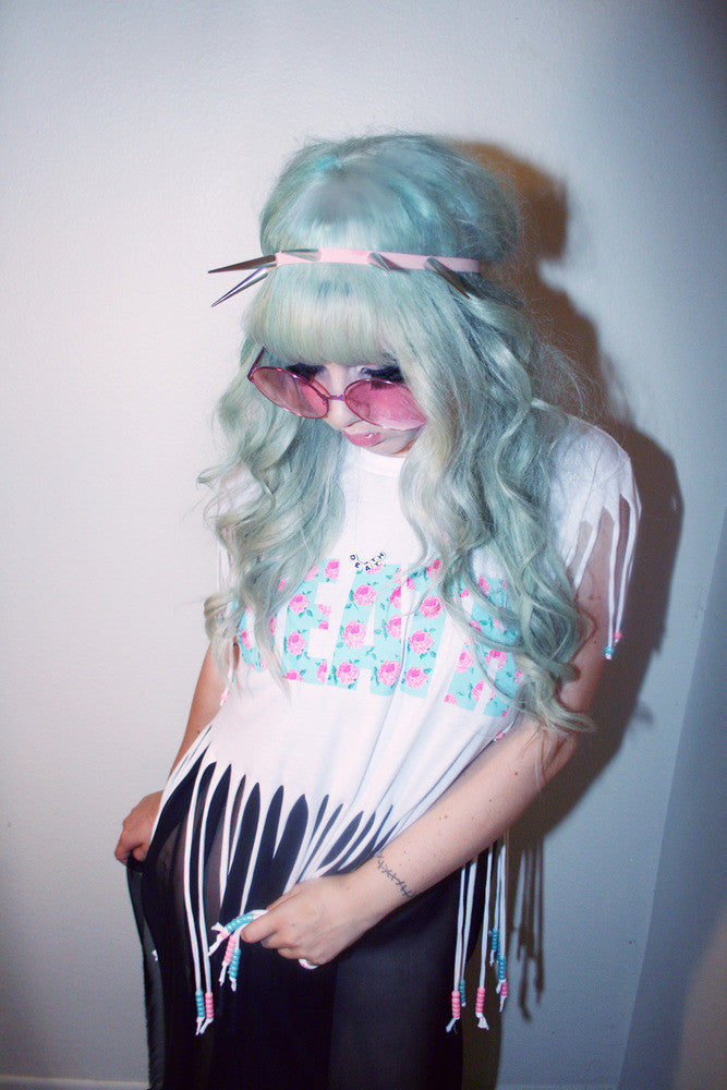 DEATH BY ROSES TEE