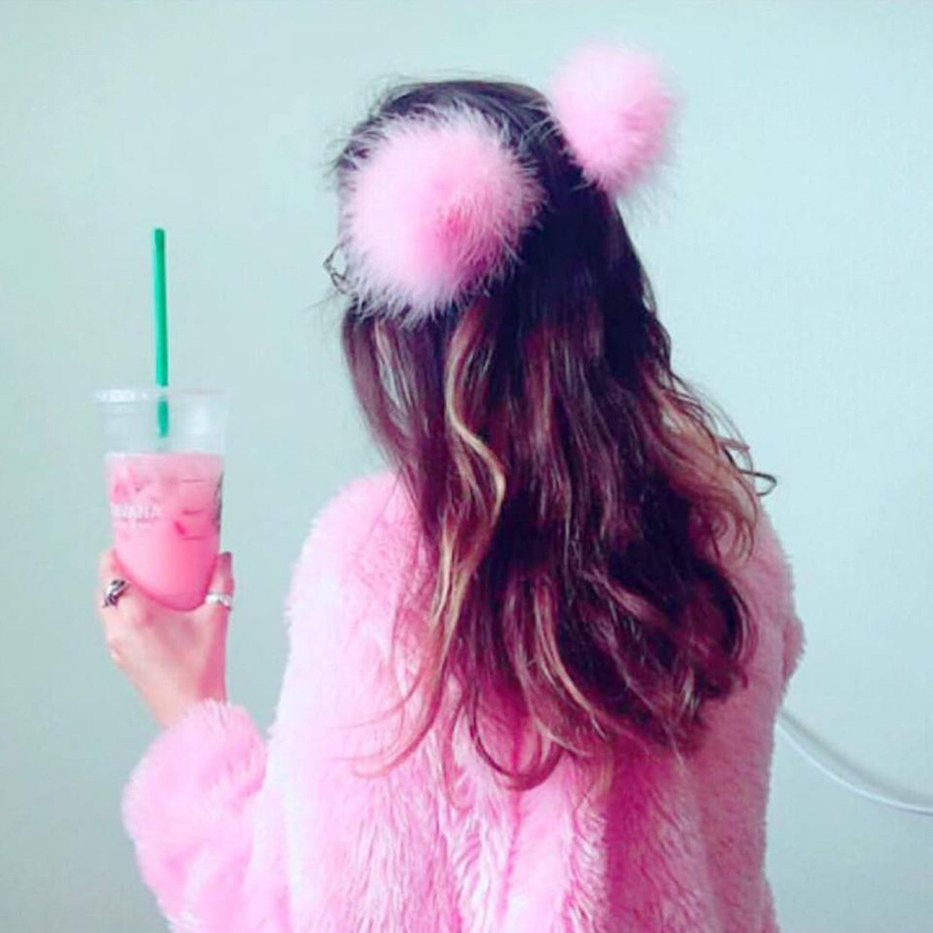 FLUFFY CLIPS